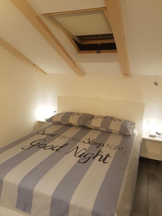 Apartments And Rooms Ivana Krk Town Luaran gambar