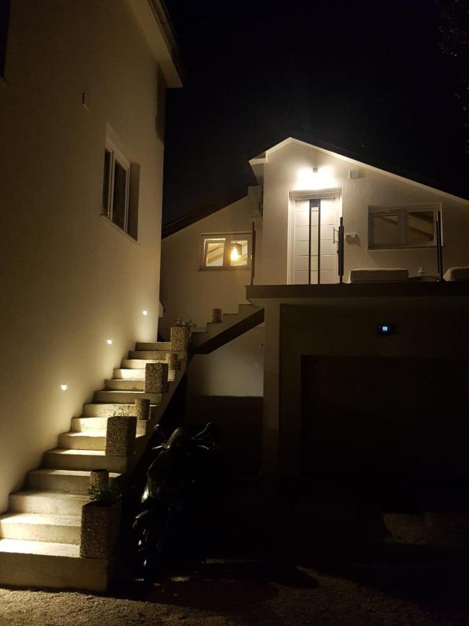 Apartments And Rooms Ivana Krk Town Luaran gambar